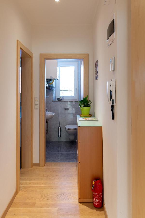 Apartment Haus Lang Lagundo Eksteriør billede